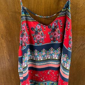 Women’s floral tank top. New w/o tags